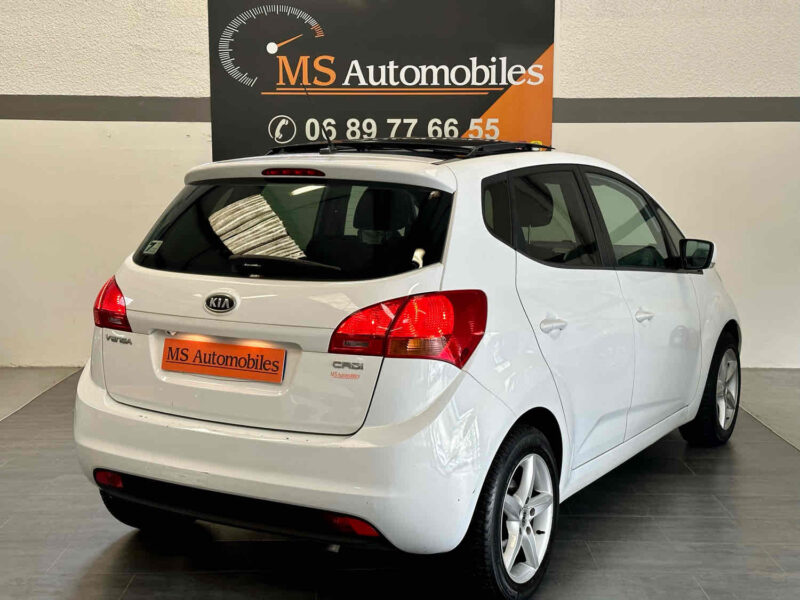 KIA VENGA 2011