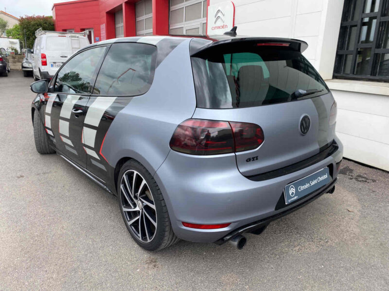 VOLKSWAGEN GOLF VI 2.0 GTI 210