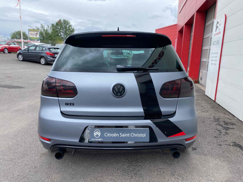 VOLKSWAGEN GOLF VI 2.0 GTI 210