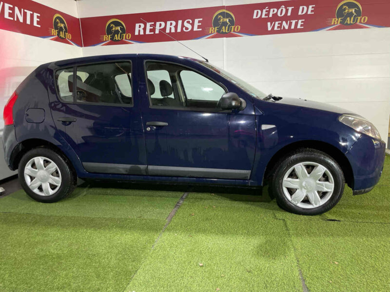 DACIA SANDERO 2010 1.4 72cv