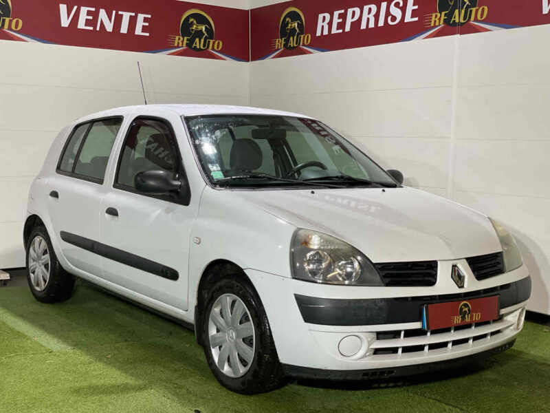 RENAULT CLIO II 2005 1.2 i 58cv