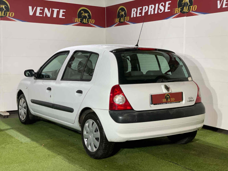 RENAULT CLIO II 2005 1.2 i 58cv