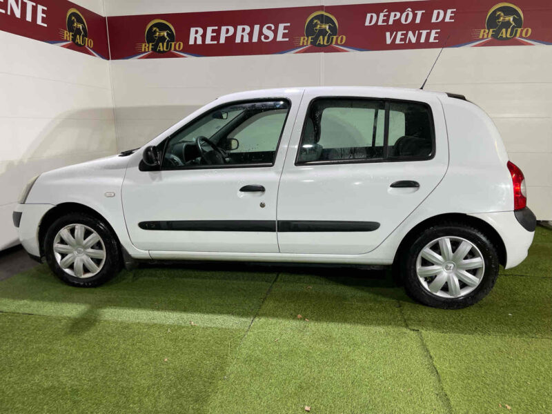 RENAULT CLIO II 2005 1.2 i 58cv