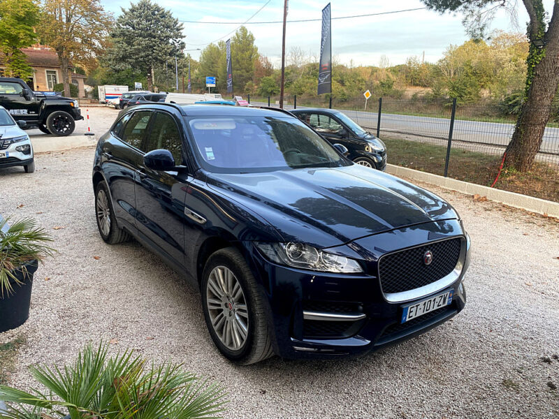 JAGUAR F-PACE 2016