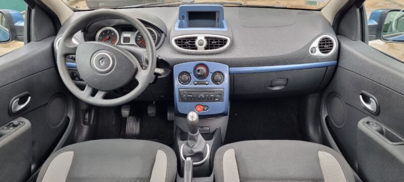 RENAULT CLIO III