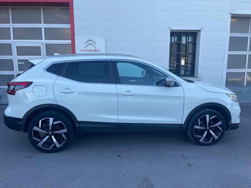 QASHQAI TECKNA + 