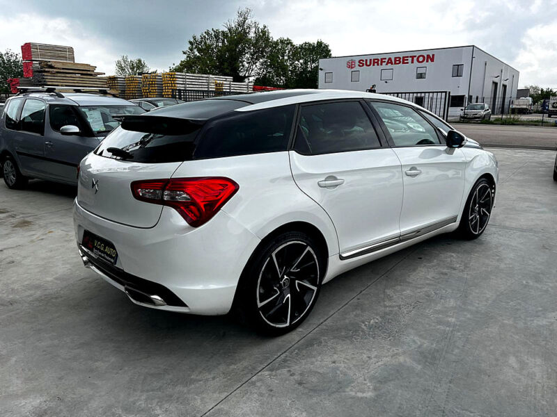 CITROEN DS5 1.6 THP 200 Sport Chic