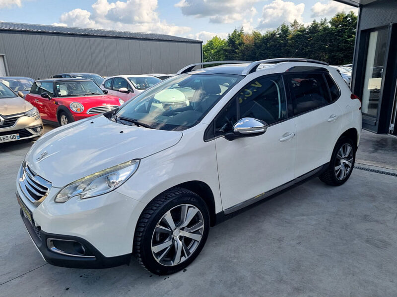 PEUGEOT 2008 1.6 VTi 120 Feline titane 