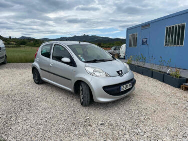 PEUGEOT 107 GARANTIE 1 AN 5 Portes 1.4 HDi 54 cv 