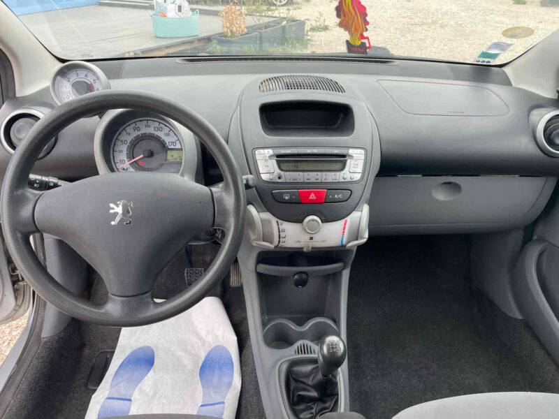 PEUGEOT 107 GARANTIE 1 AN 5 Portes 1.4 HDi 54 cv 