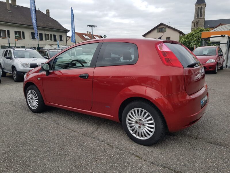 FIAT GRANDE PUNTO 1.2i 8V 65CV ACTIVE