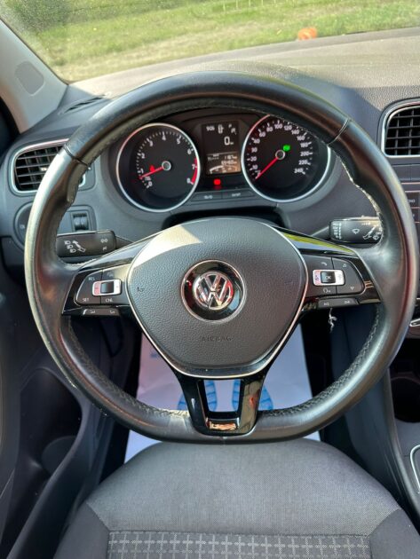 VOLKSWAGEN POLO V 2014 - 65289 KM