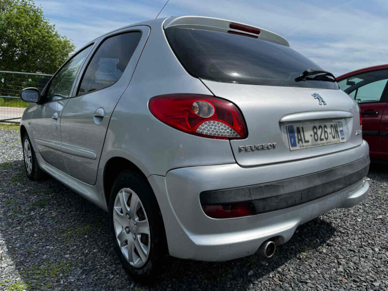 PEUGEOT 206+ 2010