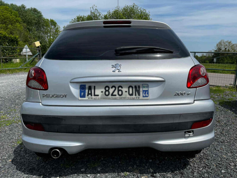 PEUGEOT 206+ 2010