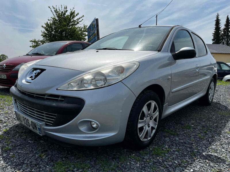 PEUGEOT 206+ 2010