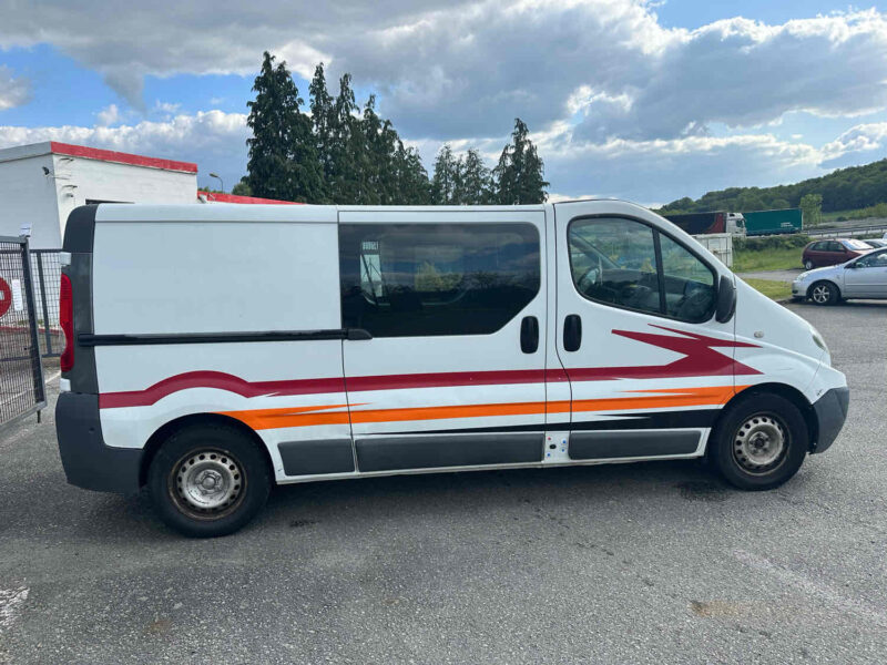 RENAULT TRAFIC II Camionnette 2009