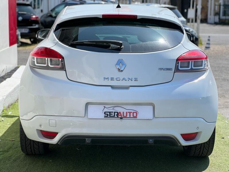 RENAULT MEGANE 3 COUPE 2013