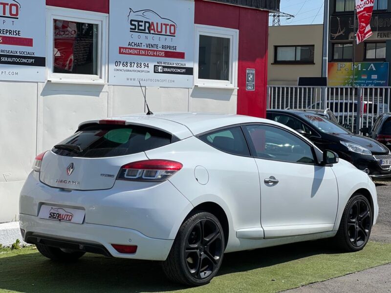 RENAULT MEGANE 3 COUPE 2013