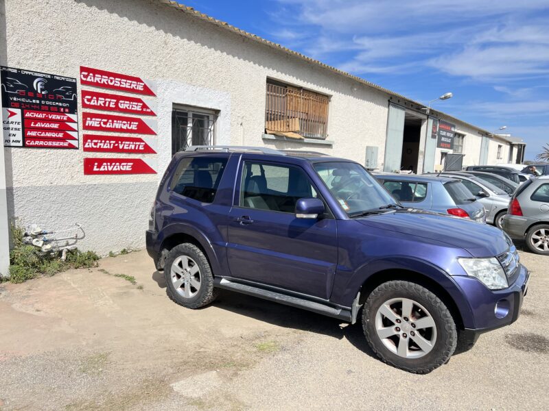 MITSUBISHI PAJERO IV 2007 - 3.2L Intense