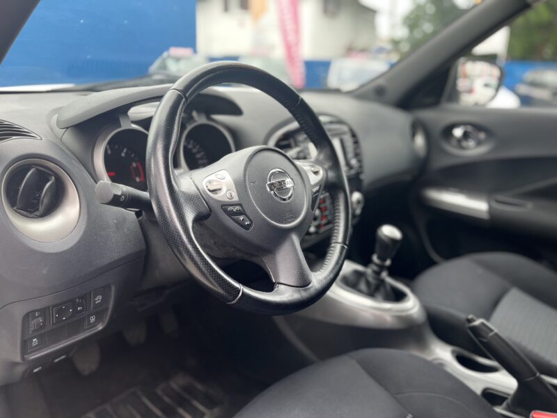 NISSAN JUKE 2015