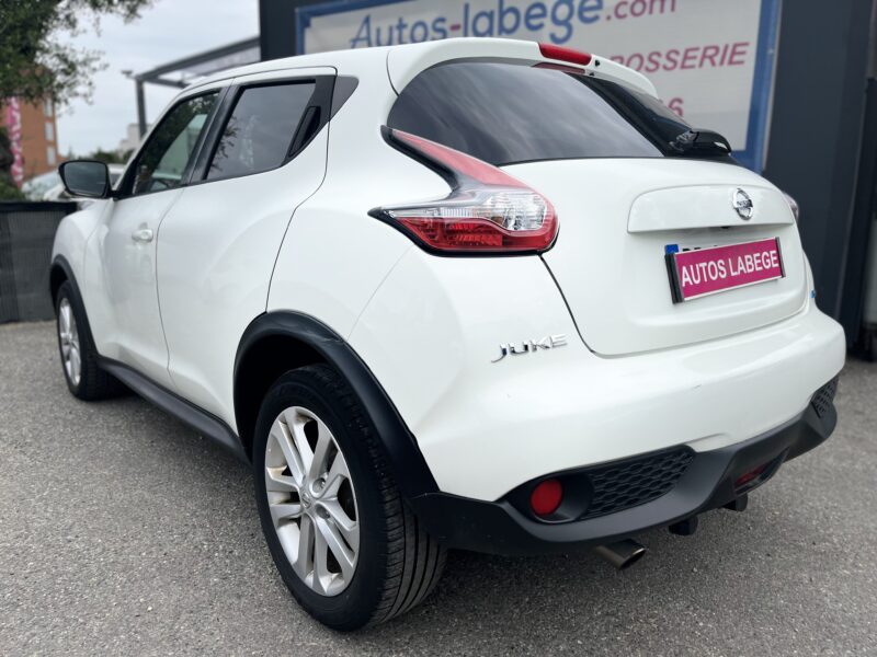 NISSAN JUKE 2015