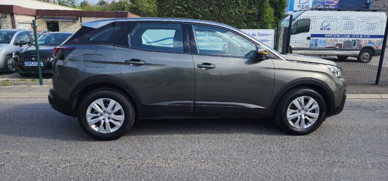 PEUGEOT 3008 1.5 BlueHDi 130chS&S EAT8 ACTIVE