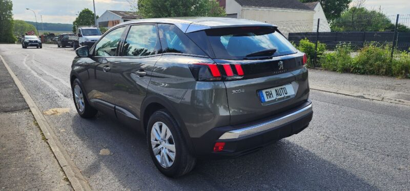 PEUGEOT 3008 1.5 BlueHDi 130chS&S EAT8 ACTIVE