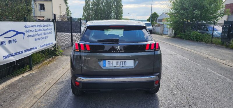 PEUGEOT 3008 1.5 BlueHDi 130chS&S EAT8 ACTIVE