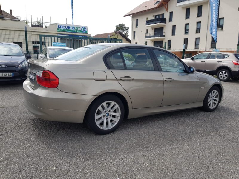 BMW SERIE 3 318i 2.0 143CV CONFORT