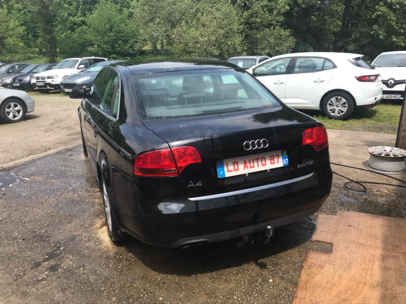 AUDI A4 B7 2005