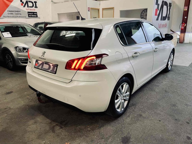 158€/mois Peugeot 308 Allure 1,6L THP 125ch/6cv Garantie 12 mois