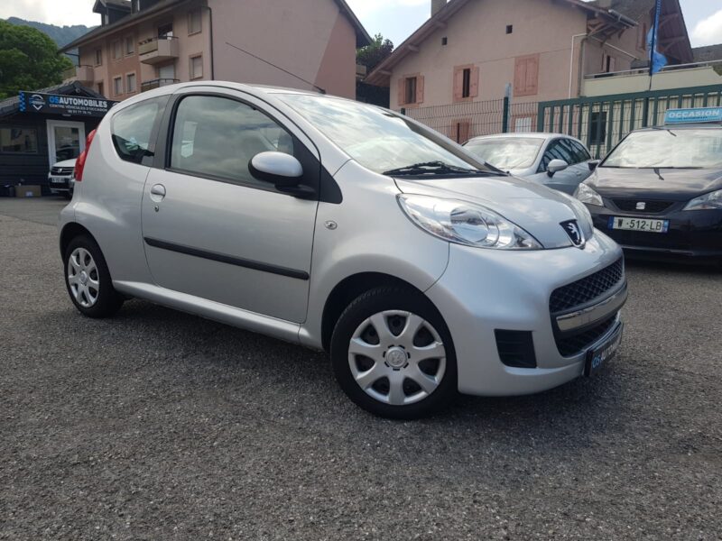 PEUGEOT 107 1.0i 68CV TRENDY 3P