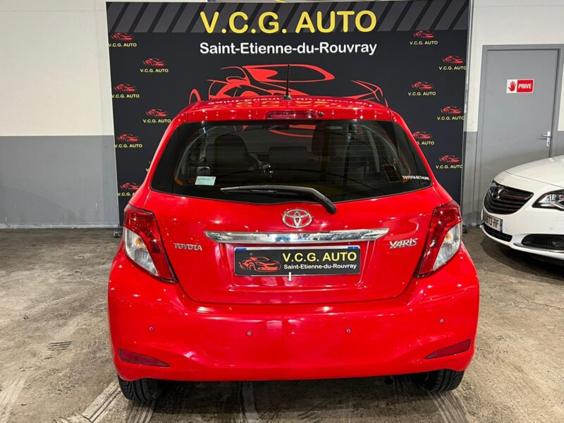 TOYOTA YARIS 2012