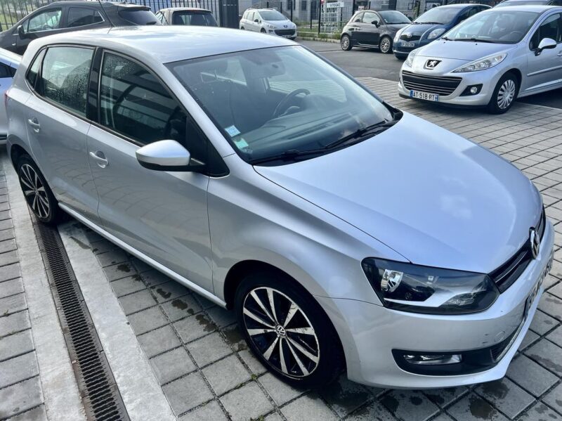 VOLKSWAGEN POLO 1.6L TDI 90CH CONFORTLINE