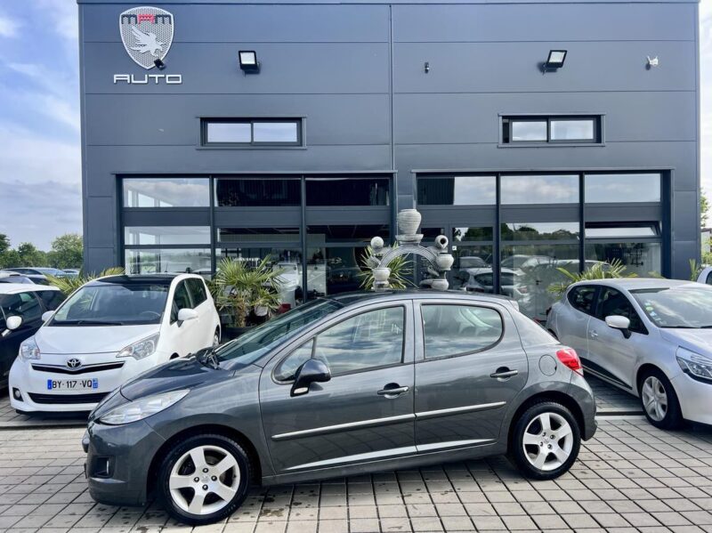 PEUGEOT 207 1.6L HDi 92CH ALLURE