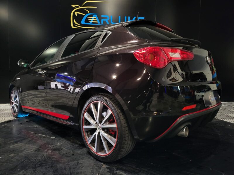 ALFA ROMEO GIULIETTA VELLUCI PACK SPORT / RADAR AR / GPS / ALCANTARA