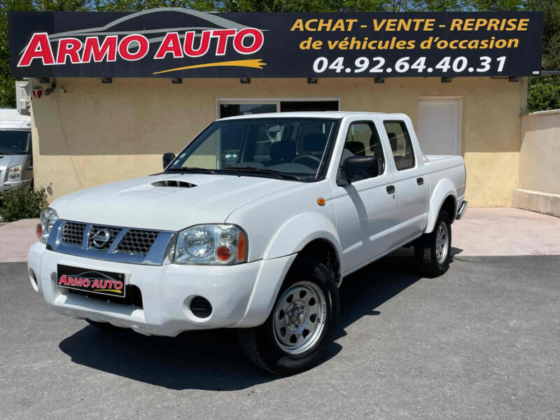 NISSAN NAVARA 2003