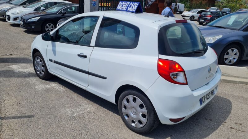 RENAULT CLIO III 2013