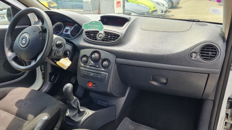 RENAULT CLIO III 2013