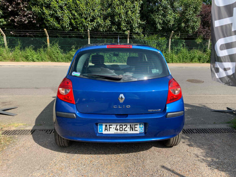 RENAULT CLIO III 1.5DCI 70CV