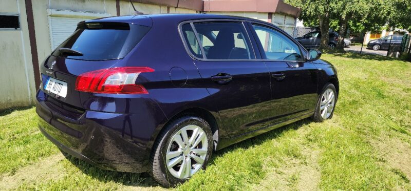 PEUGEOT 308 II 2016 1.6 HDi 100ch STYLE