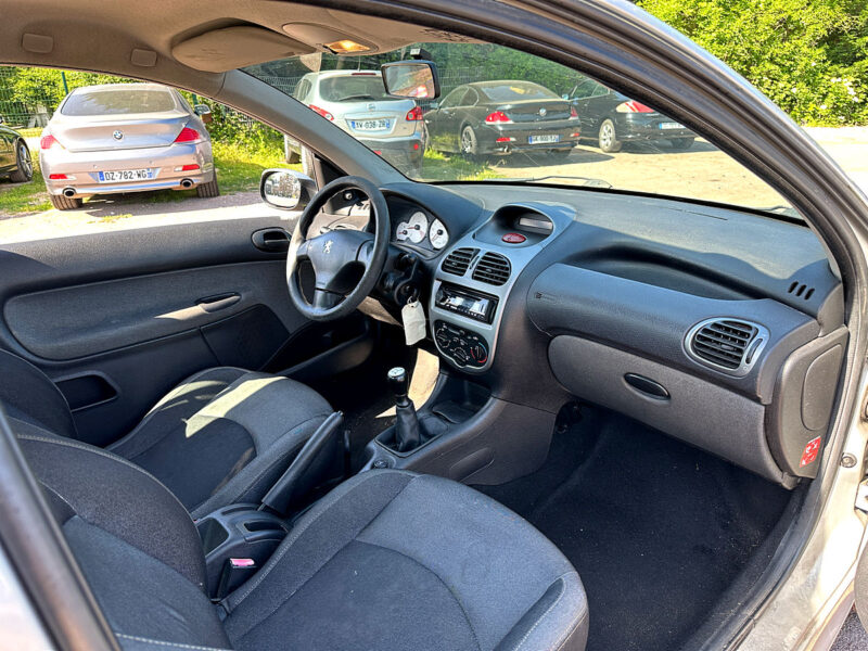 PEUGEOT 206 1,4L HDI 70 CV / Idéal jeune conducteur / Paiement 4X Possible