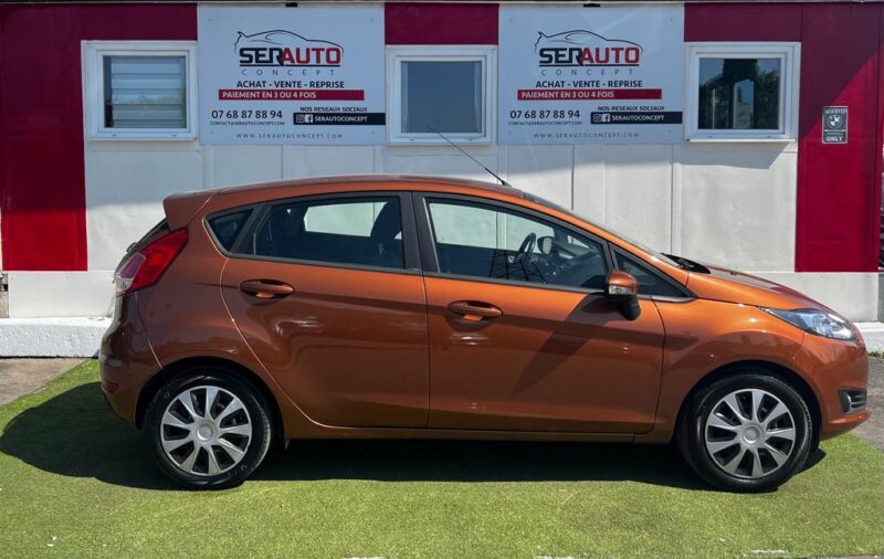 FORD FIESTA VI 2015