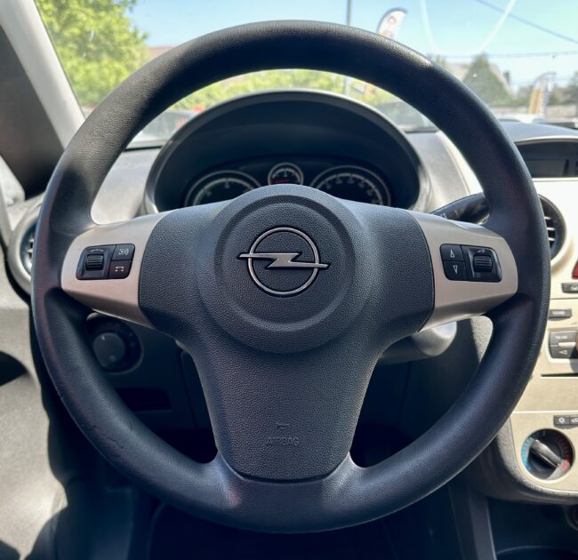 OPEL CORSA D 2008