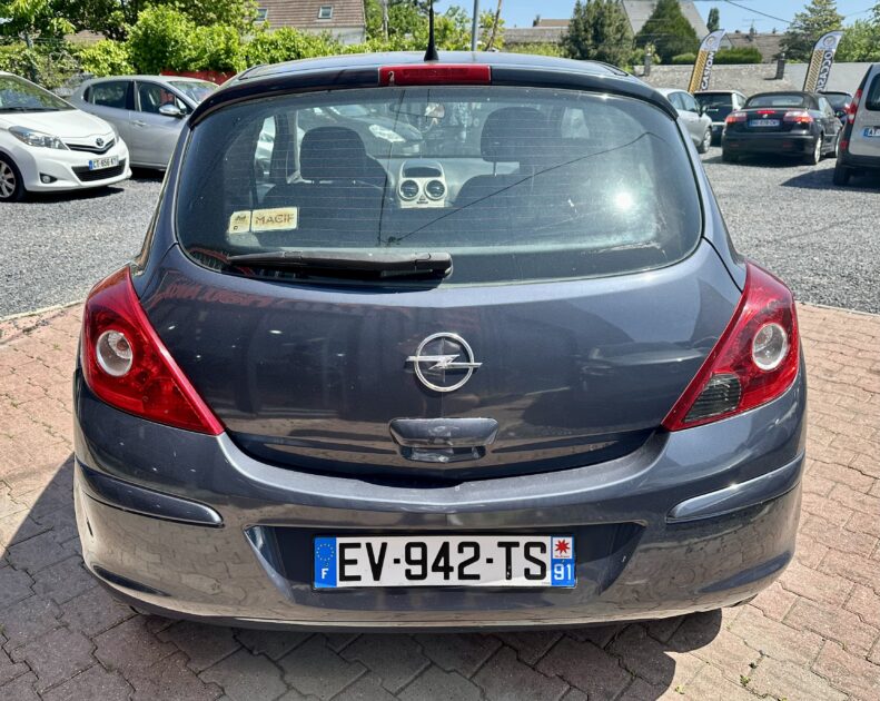 OPEL CORSA D 2008