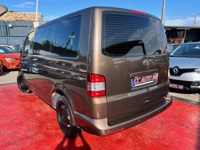 VOLKSWAGEN TRANSPORTER T6 Camionnette 2012