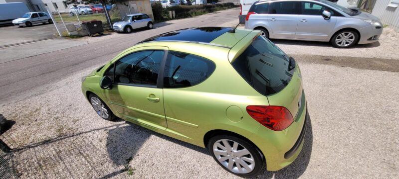 PEUGEOT 207 2006