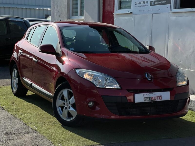 RENAULT MEGANE III  2011