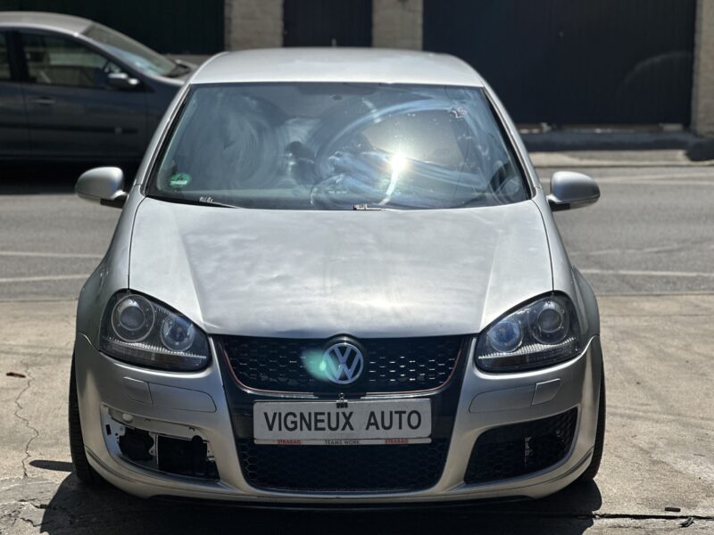 VOLKSWAGEN GOLF1.6 Comfortline PAYER EN 4X 