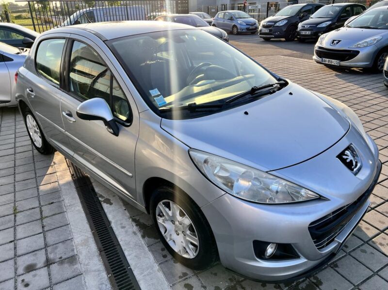 PEUGEOT 207 1.6L 92CH PACK ACTIVE